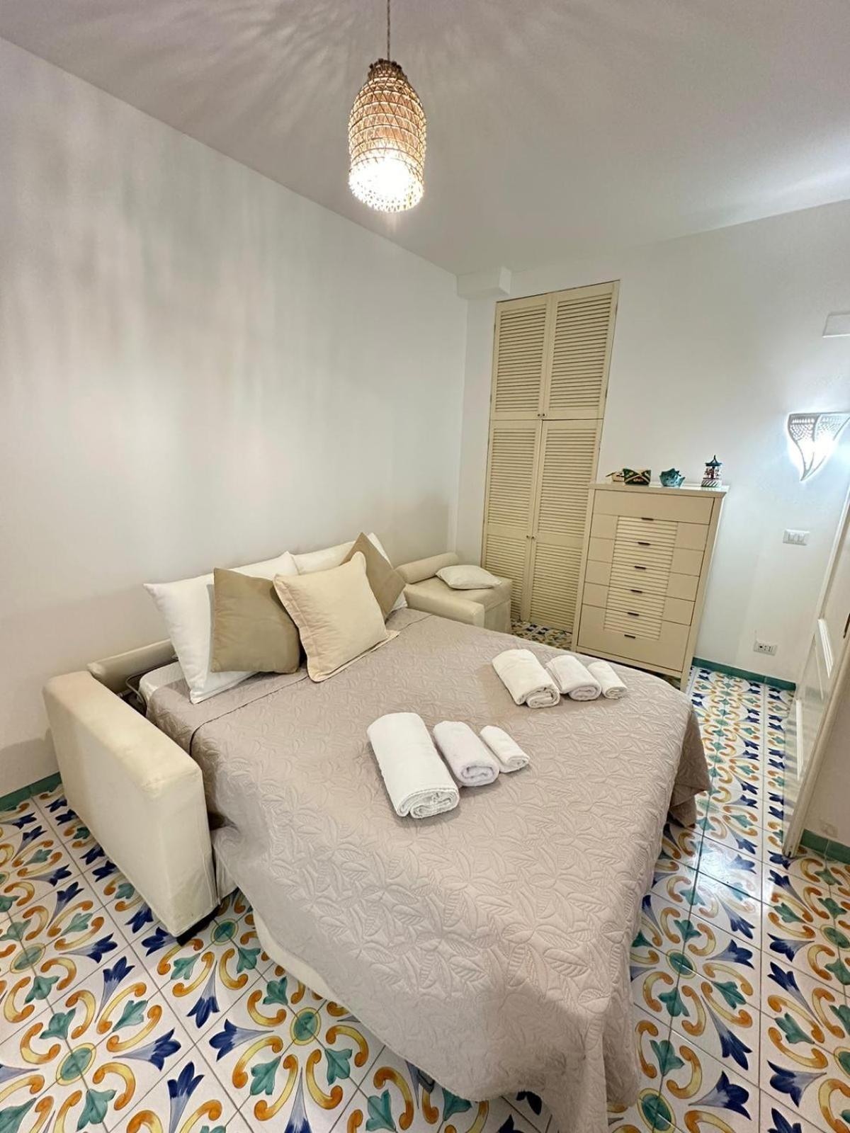 Villa Vie En Rose Sorrento Exteriör bild